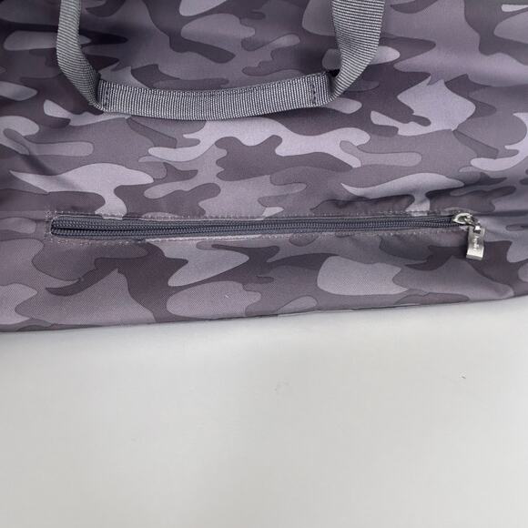 Baggallini Carryall Tote Shoulder Bag Black Camo Travel Work Gym Purse Handbag - Picture 8 of 9